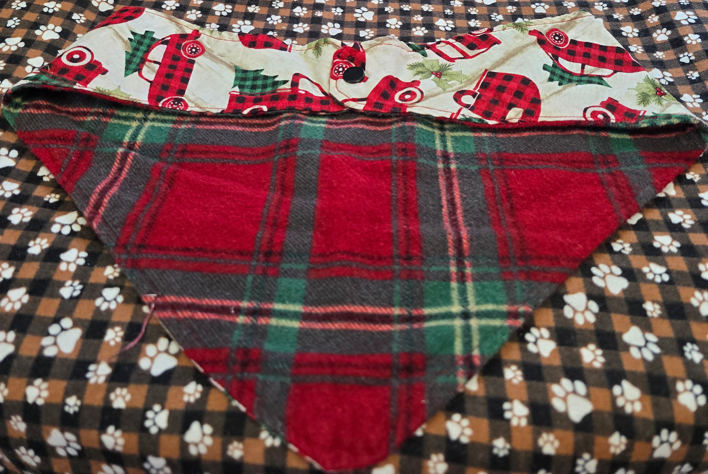 Christmas Trucks Pet Bandana M